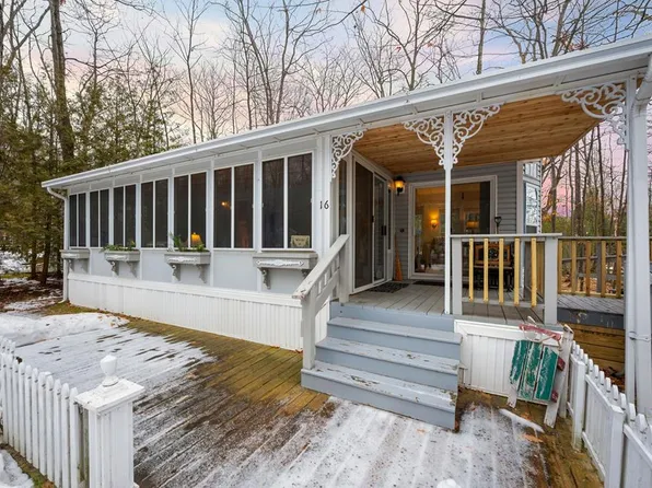 4286 Harbor School Rd Unit 16, Egg Harbor, WI 54209