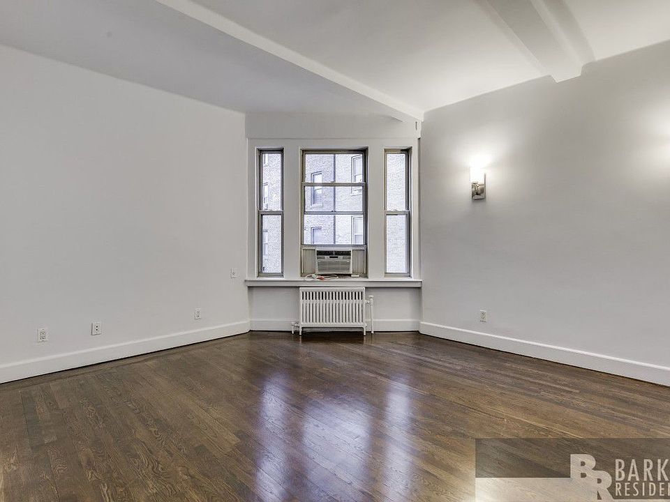 1st image of 24 5th Ave APT 528