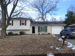 38 Whiteside Dr, Belleville, IL