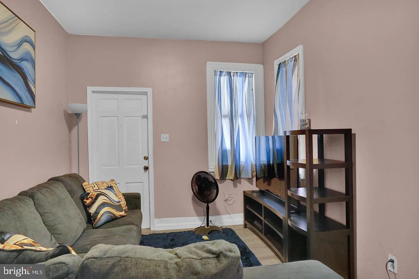 2 bed, 1.0 bath, 1016 sqft, $1,400 — Photo 4