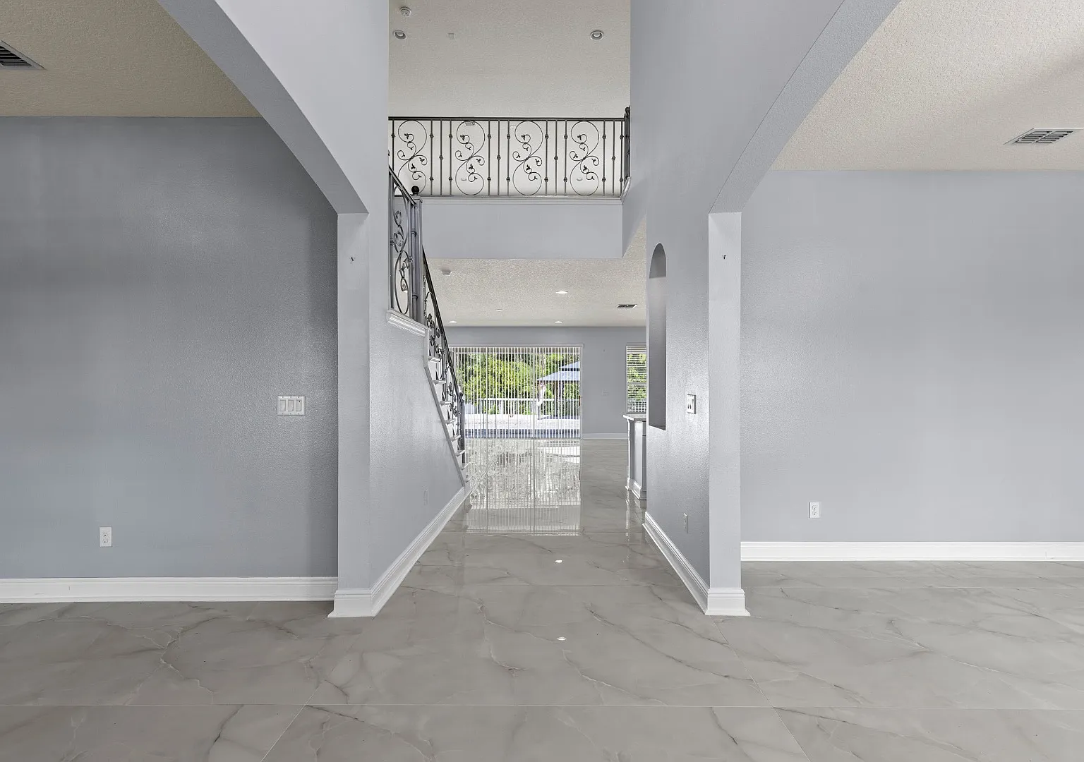 Spacious 6-Bedroom Home Near Lake Nona | 3-Car Garage + Tesla Charger — Photo 3