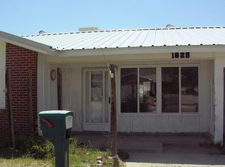 1825 Crescent Dr, Alamogordo, NM 88310