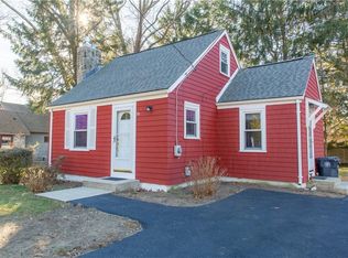 23 Tiernan Ave, Warwick, RI 02886
