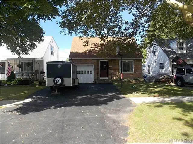406 81st St photo 1