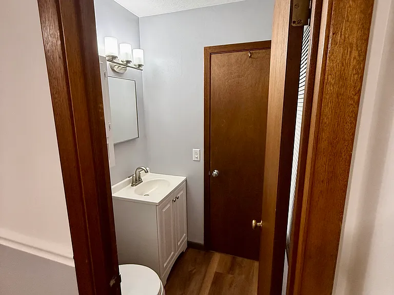 5109 S 83rd St — Photo 24