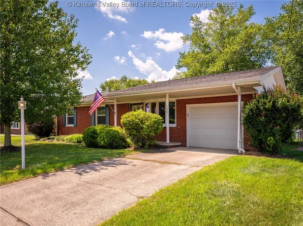 150 Shawnee Est, Winfield, WV 25213