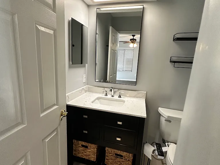 11301 Derringer Cir S — Photo 14