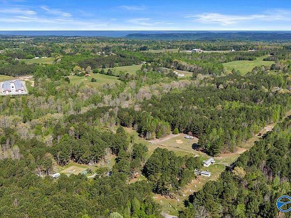 3rd image of 620 County Road 778