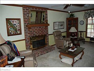 5th image of 111 Mamie Ln