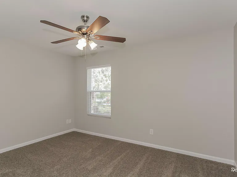 6702 Chieftain Dr — Photo 13