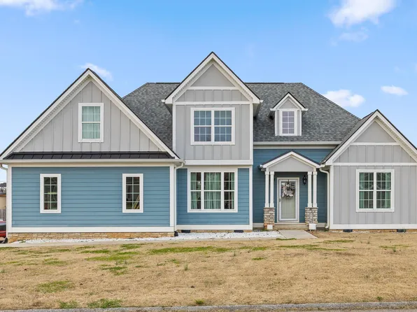 8112 Holly Crest Dr, Chattanooga, TN 37421