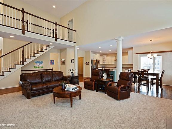 5th image of 972 Bluestem Dr #972