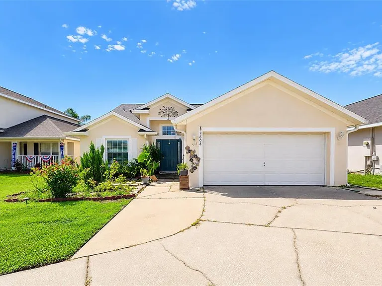 2608 Brandywine Ct — Photo 1
