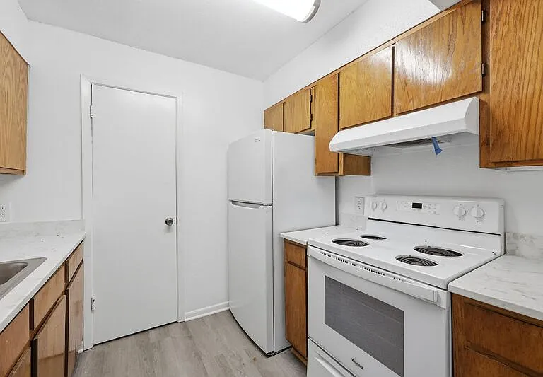 1410 S Elizabeth Ave #105 — Photo 15