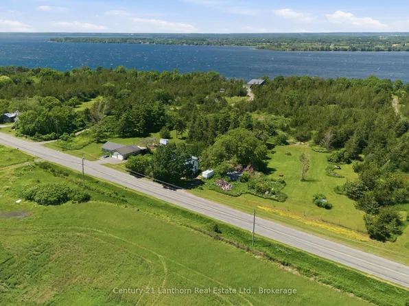 1247 County Road 7 Rd, Prince Edward County, ON K0K 2T0