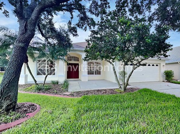 5832 Heronrise Crescent Dr