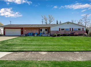 51 Donna Ct, Depew, NY