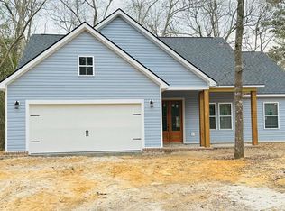 103 Saracen Dr, Bonneau, SC 29431