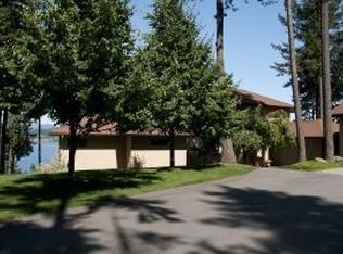 3764 S North Cape Rd, Coeur D Alene, ID 83814
