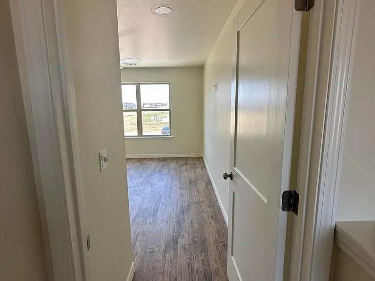 9177 Redbud Rd #100-400 — Photo 8