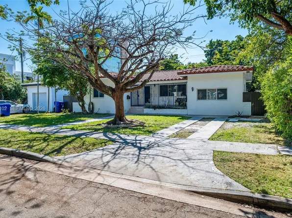 330 SW 27th Rd, Miami, FL 33129