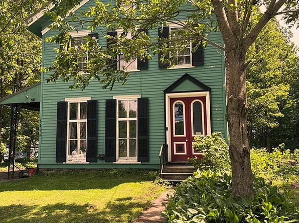 5498 Lee Center Taberg Rd, Lee Center, NY 13363