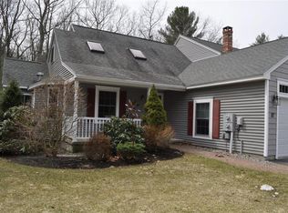 87 Plymouth Grove Dr #87, Kennebunk, ME 04043