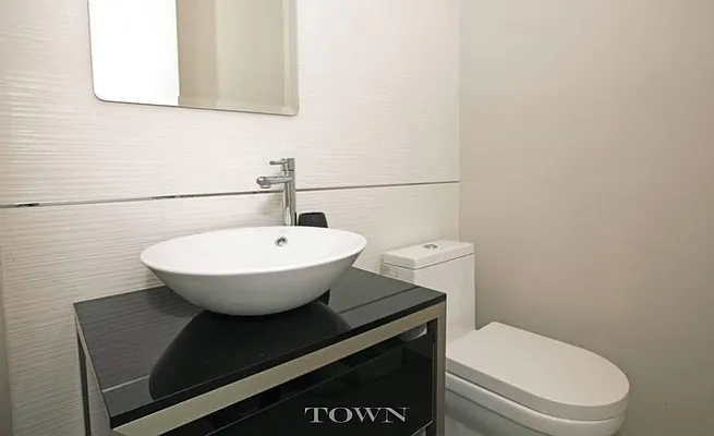 Rented by Town Residential | media 5