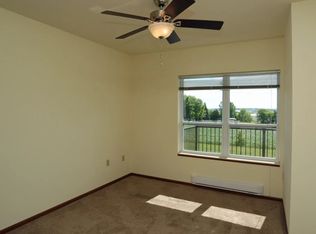 3310 Packers Ave APT 216, Madison, WI 53704