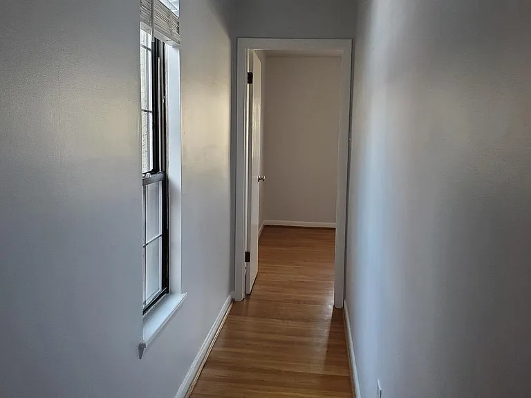 315 Monroe St #3 — Photo 9