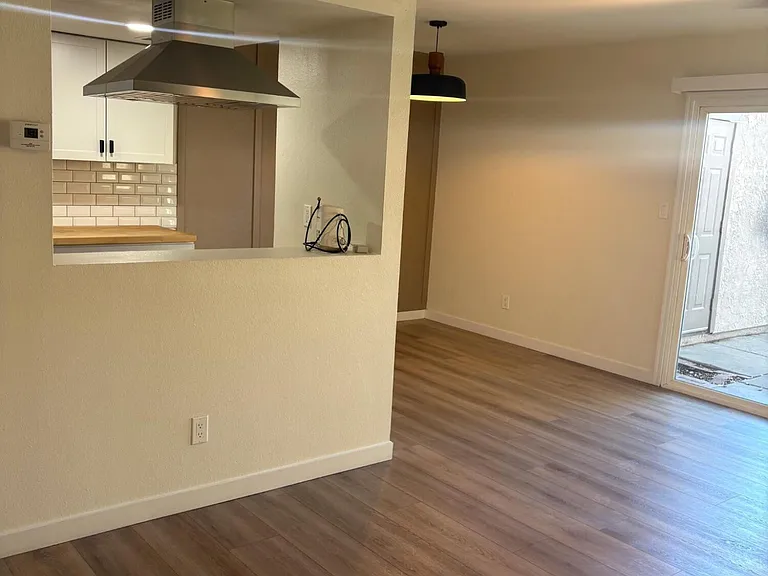 600 S Dobson Rd #79 — Photo 2