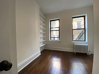 Rented by Village Living Realty