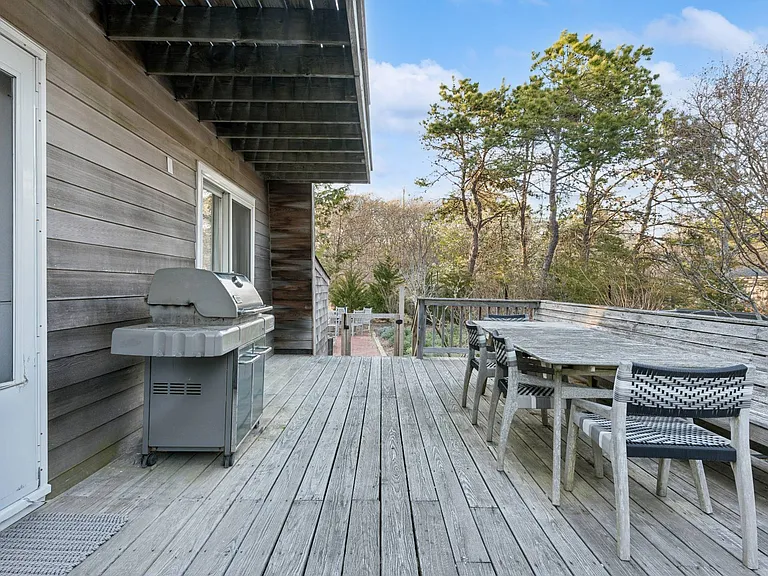75 Cliff Rd — Photo 24