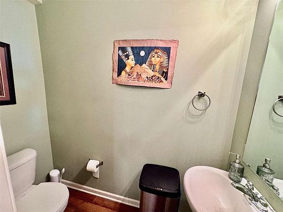 4th image of 2176 Cypress Ln