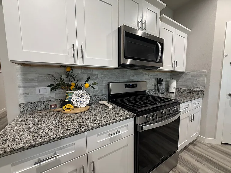 7606 Orange Blossom Rd — Photo 8