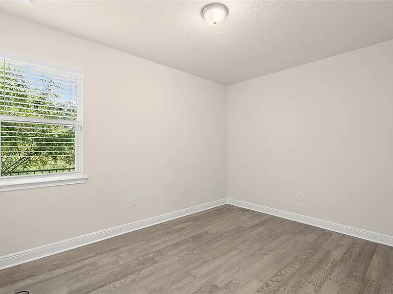 5690 Long Shore Loop — Photo 25