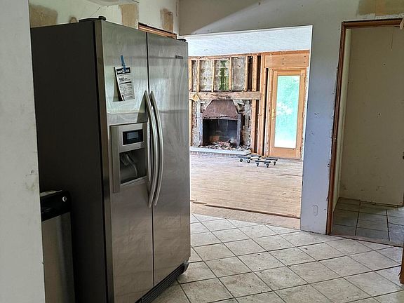 5th image of 17079 Wagner Dr
