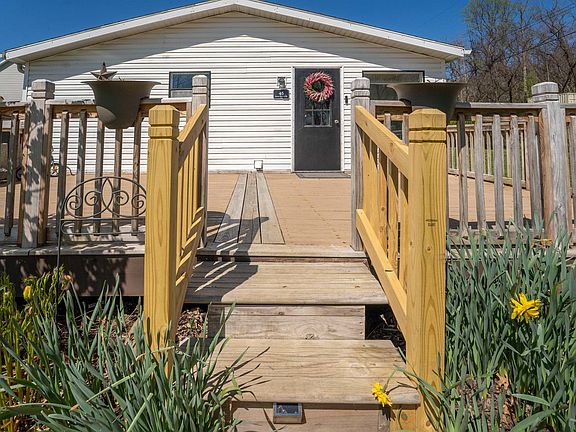 2nd image of 45 Goose Hollow Rd