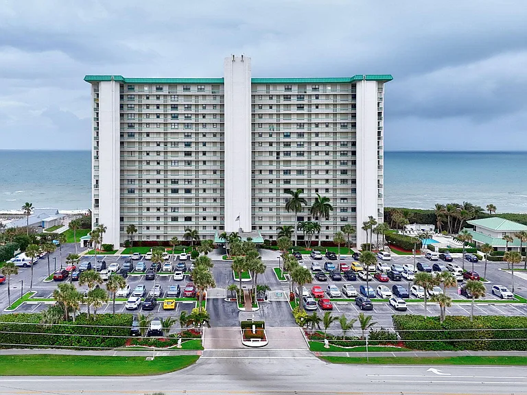 9900 S Ocean Blvd #1506 — Photo 27