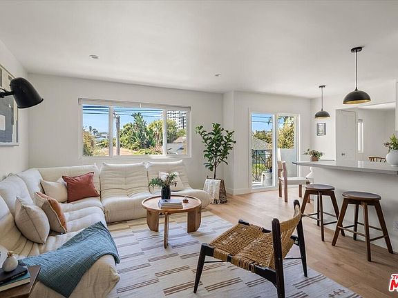 2nd image of 2721 2nd St APT 101