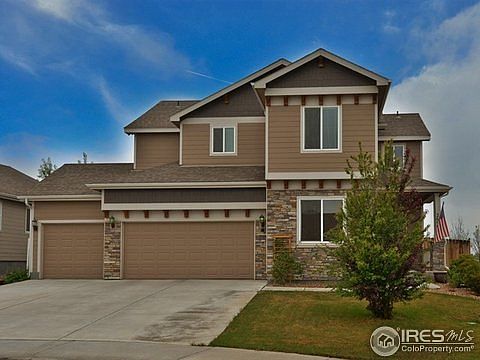 3rd image of 2699 Bridle Dr