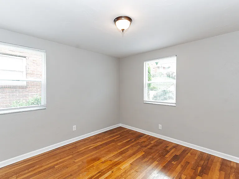 626 Ridgemont Dr — Photo 17