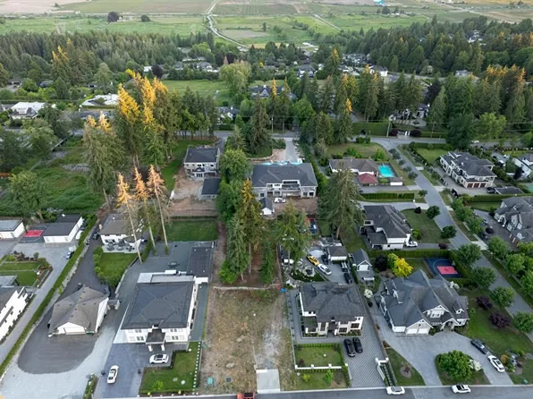 13088 57th Ave, Surrey, BC V3X 3X3