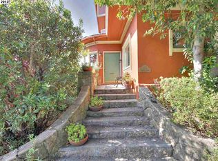 1198 Oxford St, Berkeley, CA 94707