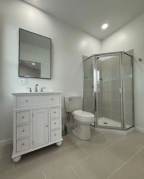 1800 Graham Ave #3 — Photo 13