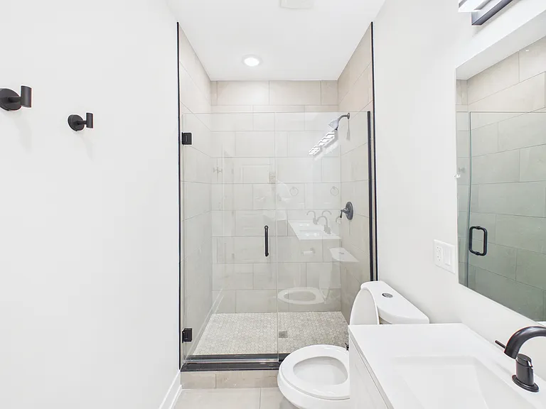 6220 S King Dr #2 — Photo 25