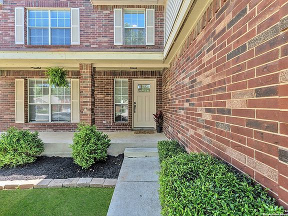3rd image of 3616 Blakely St