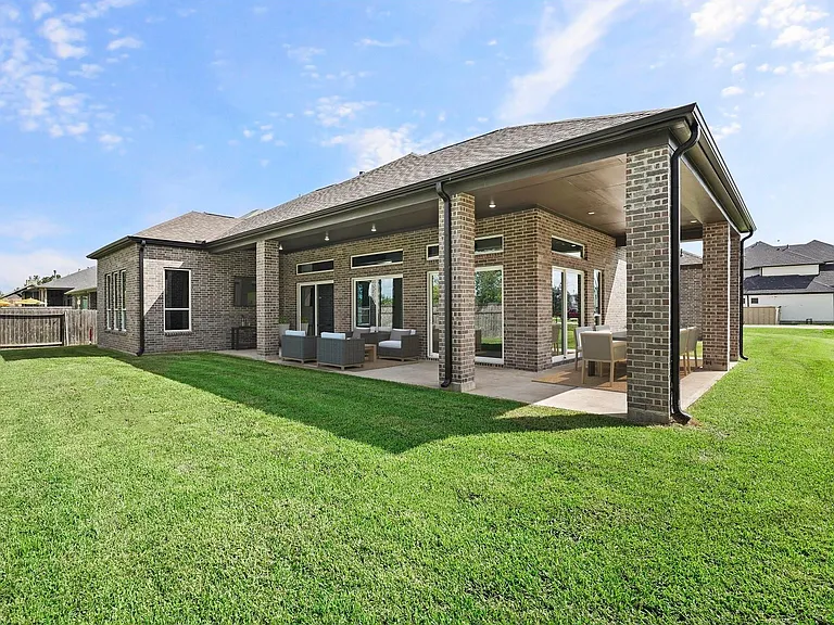 3607 Wellborn Dr — Photo 17