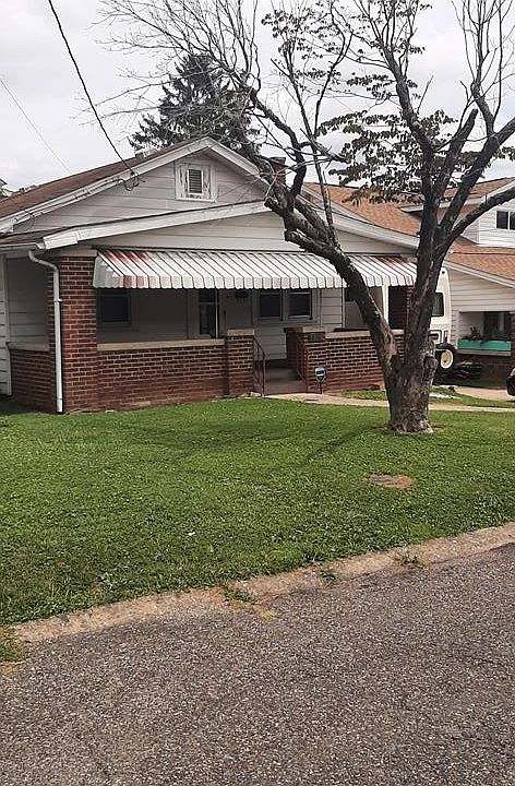 1st image of 1216 Mayo St