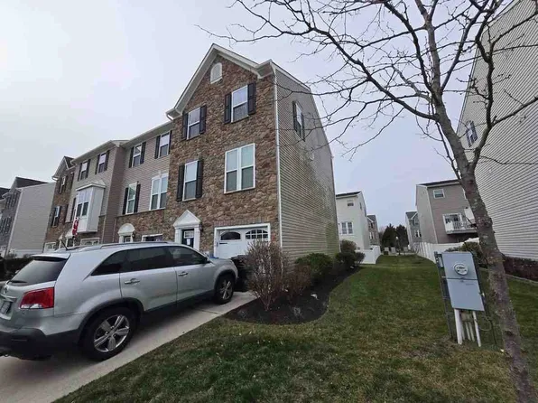 1028 Noble Pl, Sewell, NJ 08080